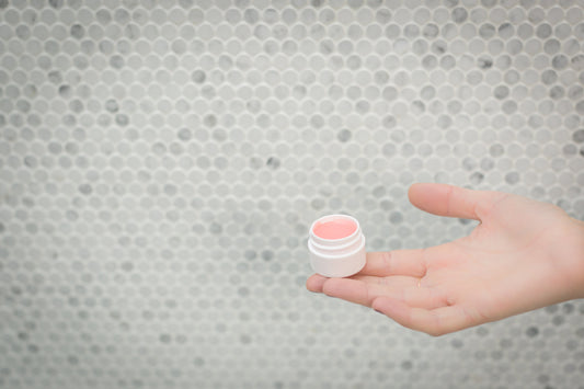 hand holding cream